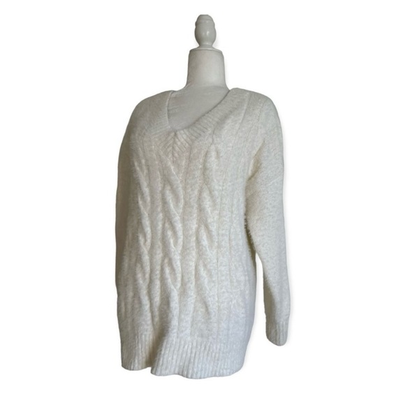 Closet Clean Out Sell—Lucky Brand Eyelash Sweater—Size Large - Picture 2 of 4
